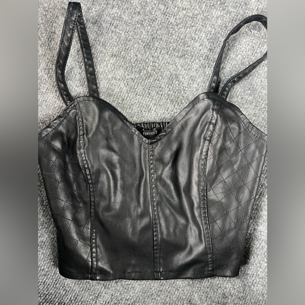 Forever 21 top size small